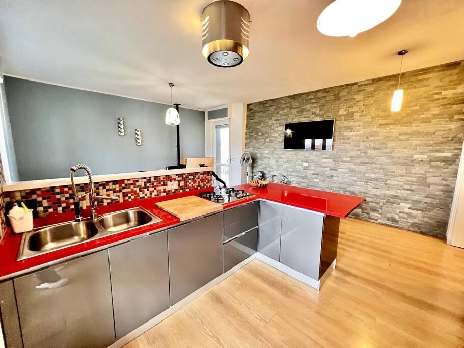Famigliare A 10 Minuti Dal Apartment